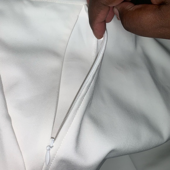 🌟Rafaella White Crop pants - Picture 6 of 7